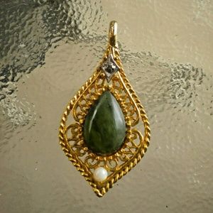 Vintage Pendant Jade Pearl Diamond Gold Tone